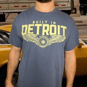 DETROIT | Motor city graphic tee